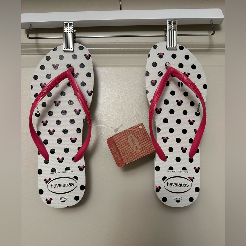 Authentic Havaianas Minnie Mouse Disney Flip Flops NWT